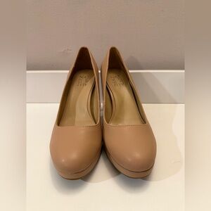 Naturalizer Berlin Tan Leather Platform Pumps Block Heel Round Toe Size 8M